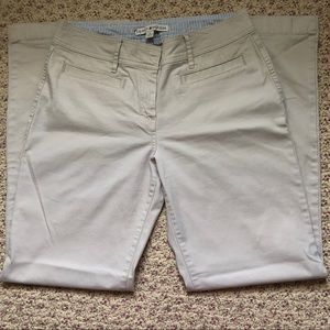 Tommy Hilfiger Kahki Women’s Jean Size:8